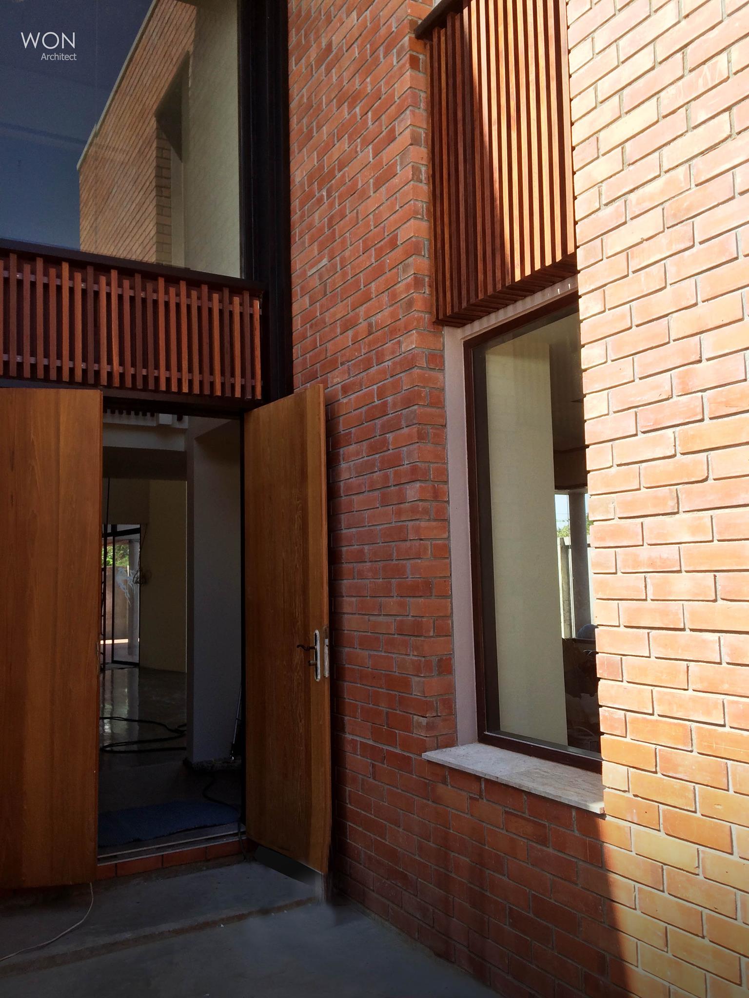 บ้านโมเดิร์นอิฐ Srinakarin Brick house
